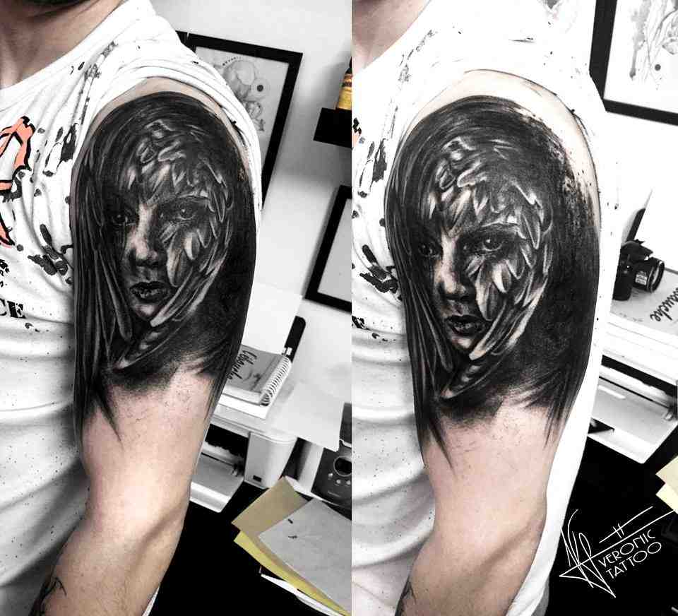 Veronika Hanuliaková Tattoo studio