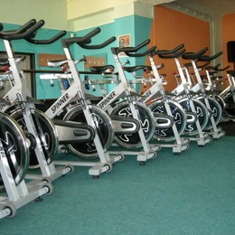 IRON GYM