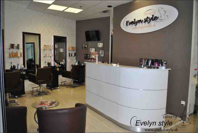 Evelyn style ESTHETIC