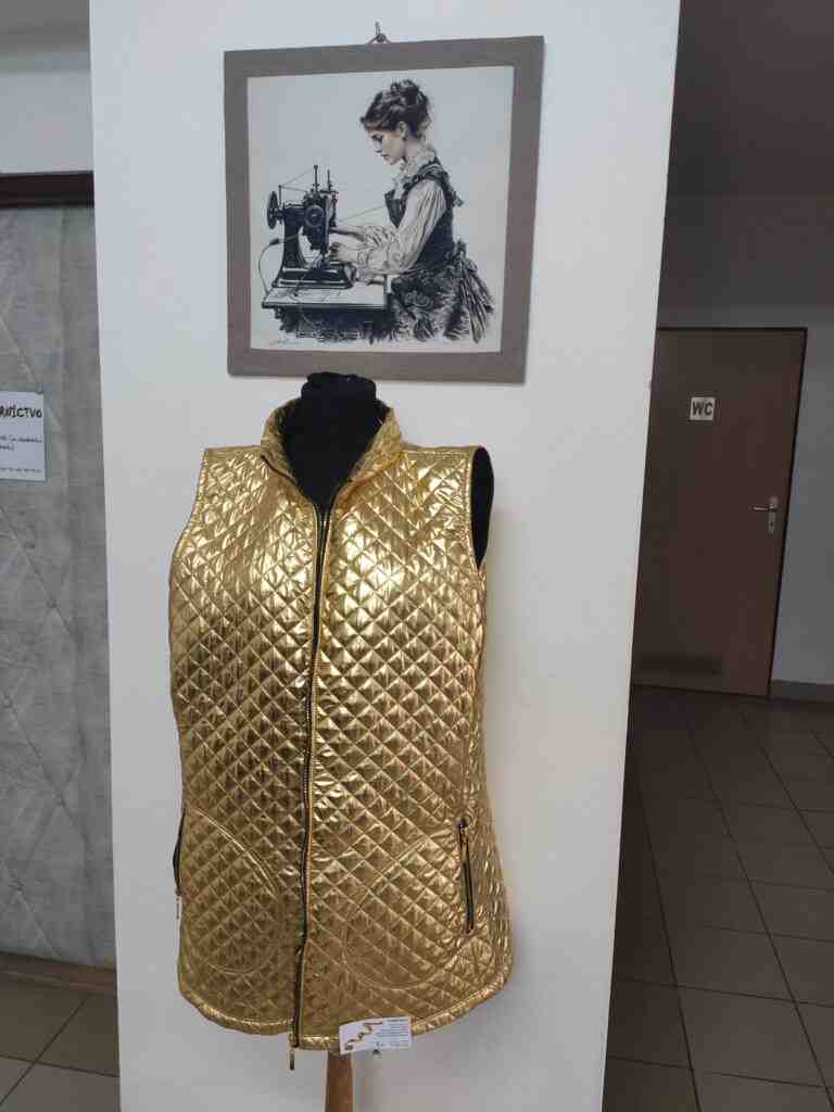 Salón MONI