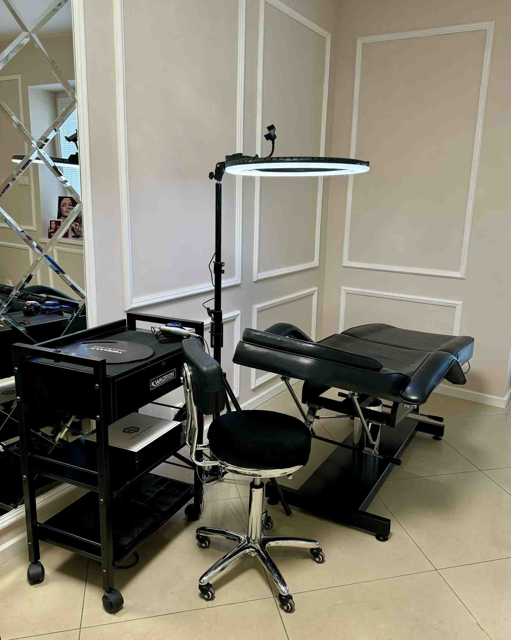 Weiss Esthetic Center