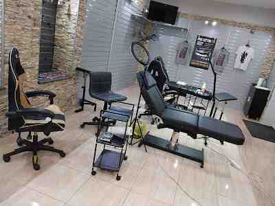 Black Gallery