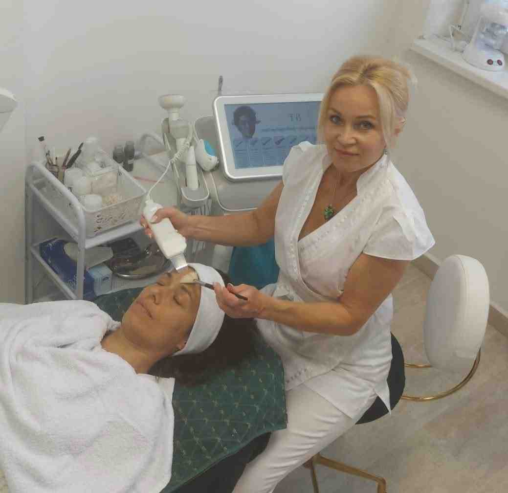 Beauty Therapy Ela