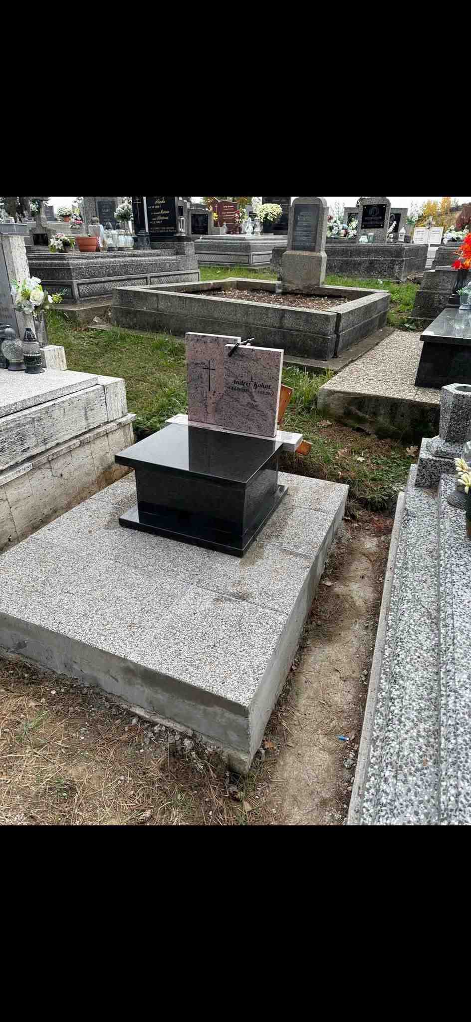 Kamenárstvo Roots