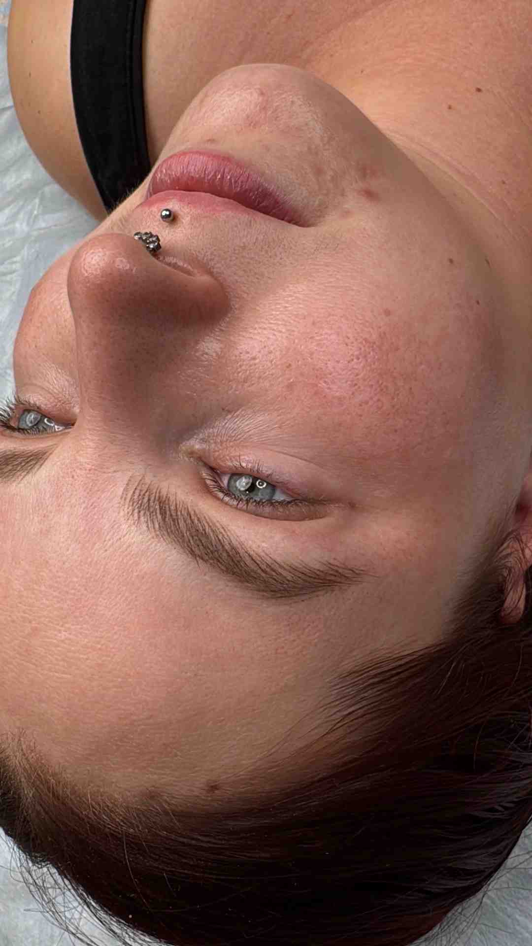 Veronika Tóth Phibrows