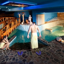 Grand hotel Permon****