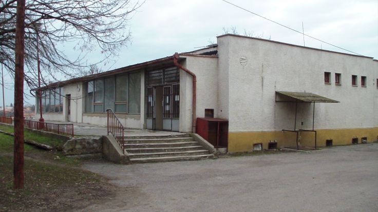 Pohrebníctvo CHRYZANTÉMA Čata