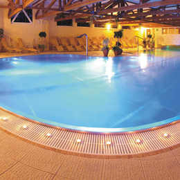 Hotel Flóra ***