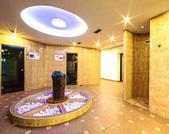 Hotel ALTIS****