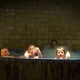 Atrium hotel ***