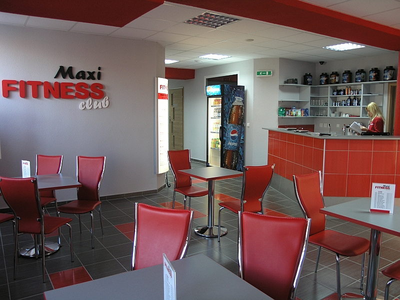 Maxi FITNESS Club 