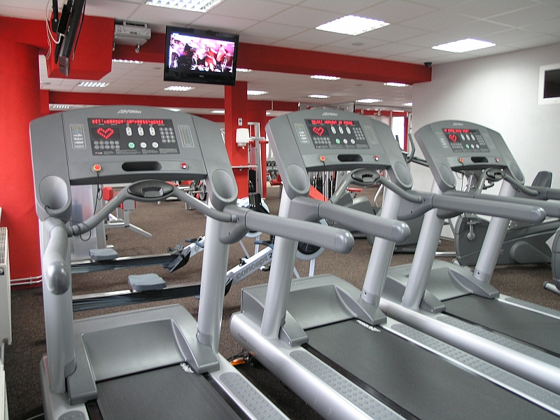 Maxi FITNESS Club 