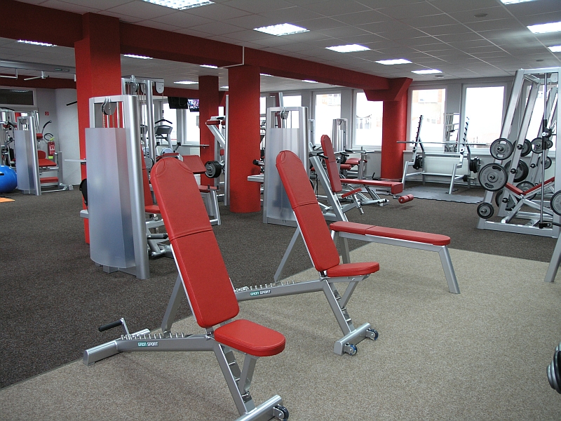 Maxi FITNESS Club 
