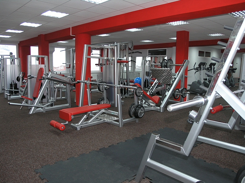 Maxi FITNESS Club 