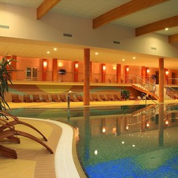 HOTEL & SPA RESORT KASKADY